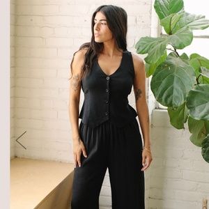 Rachel Pally Linen Louie Black Vest size M